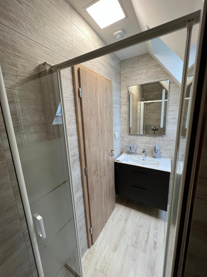 Ubytovani Arrow Lesna  Exterior photo