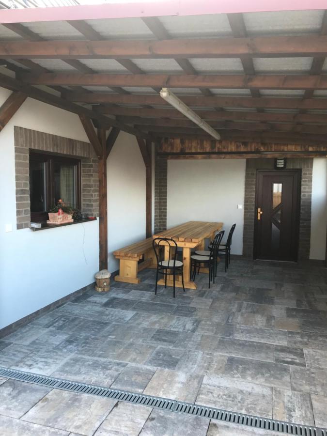 Ubytovani Arrow Lesna  Exterior photo